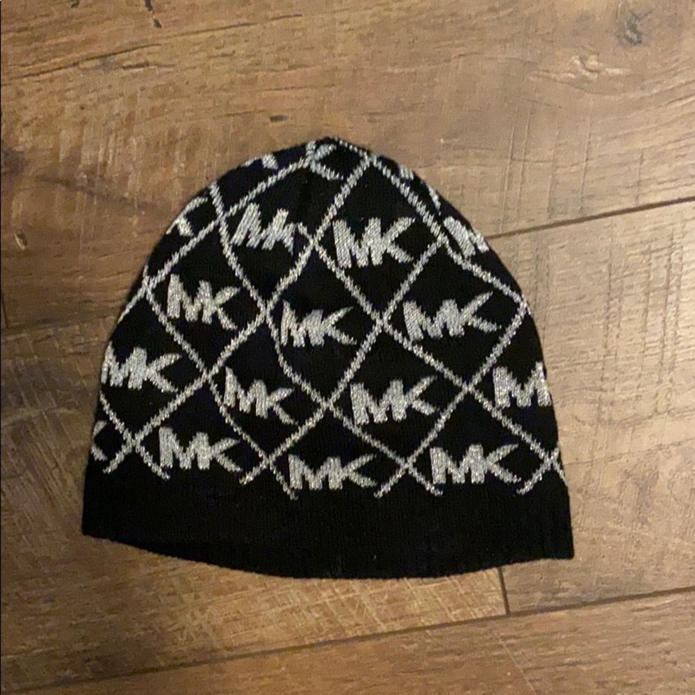 Micheal Kors Hat
